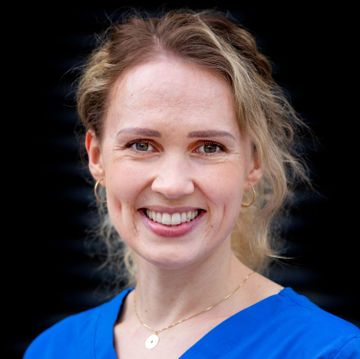 Tannlegeassistent Ida Hekneby hos Tannlege Hekneby